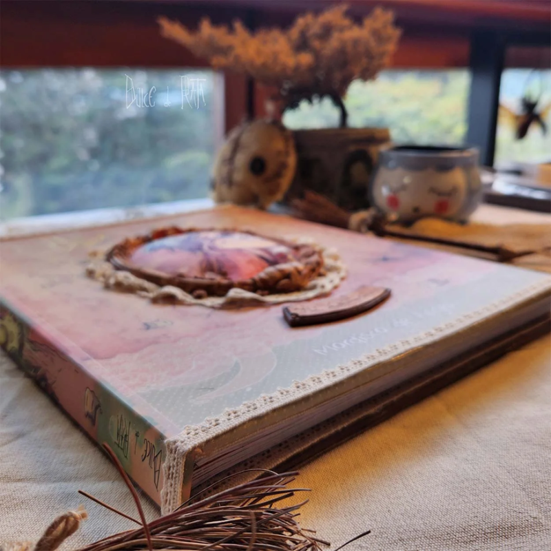 A. Libro de Arte – Mordisco de Ángel